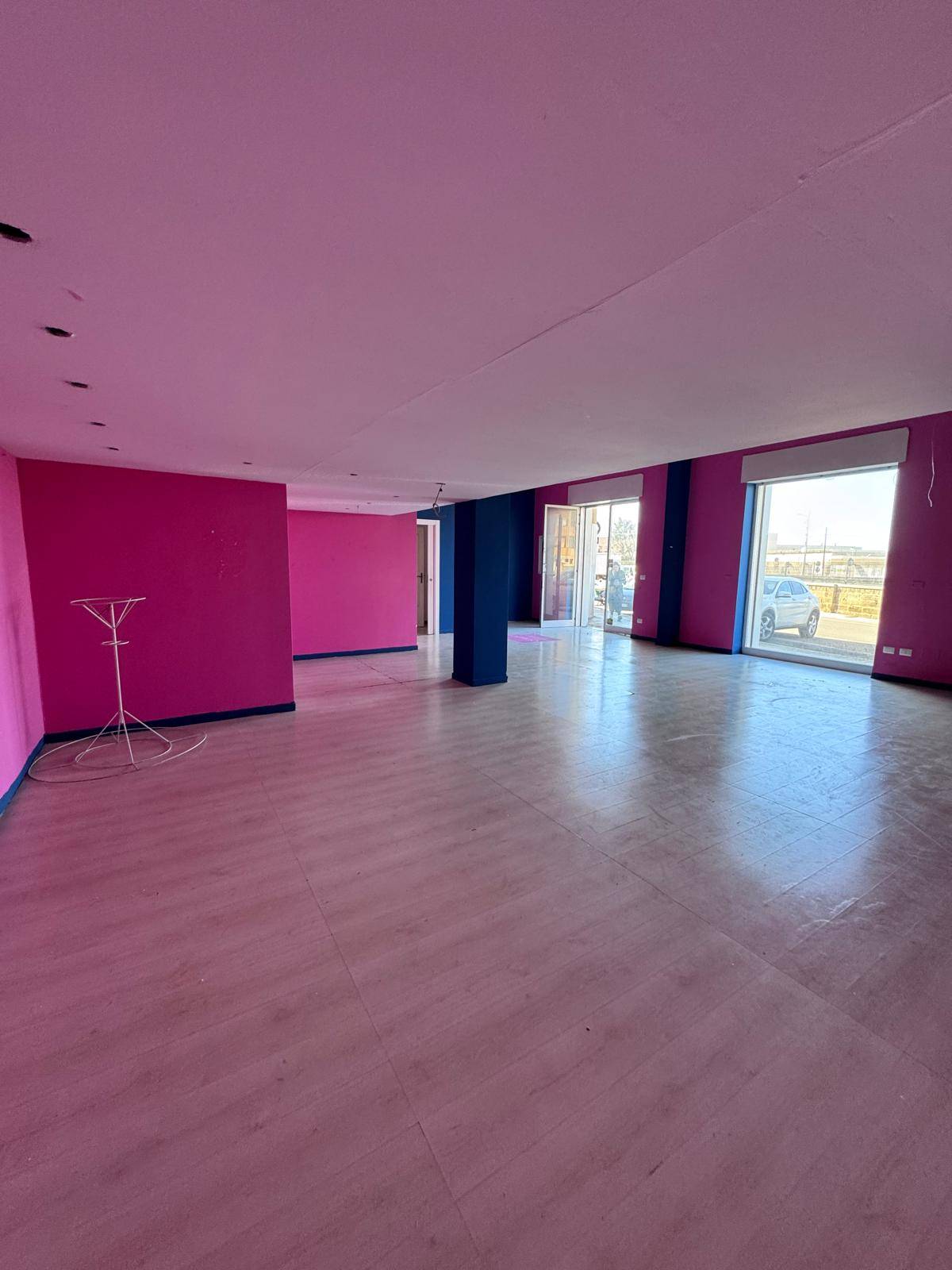 Locale commerciale in vendita a Gallipoli, Popolare sud