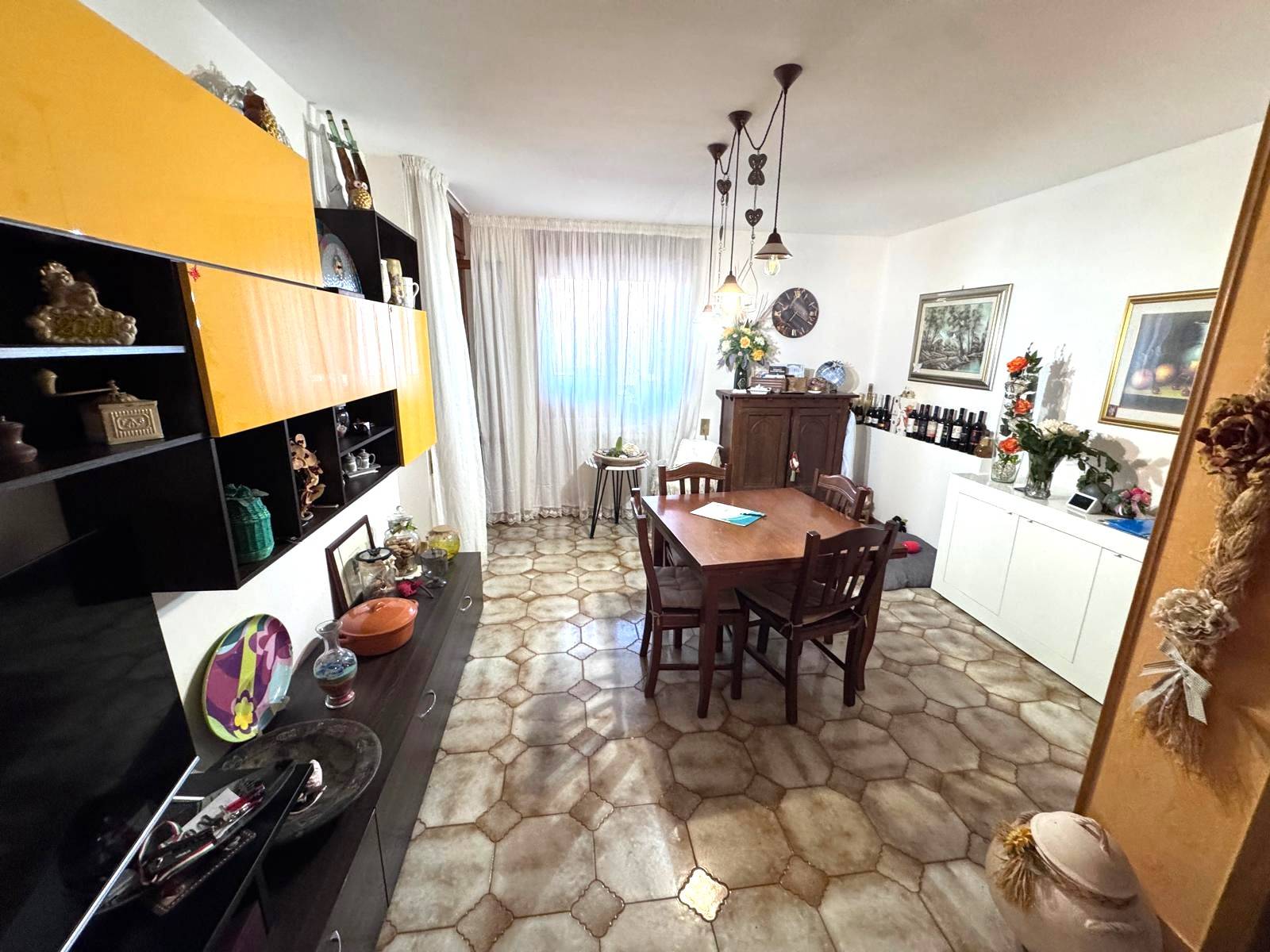 Appartamento in vendita a Galatina, Zona 167