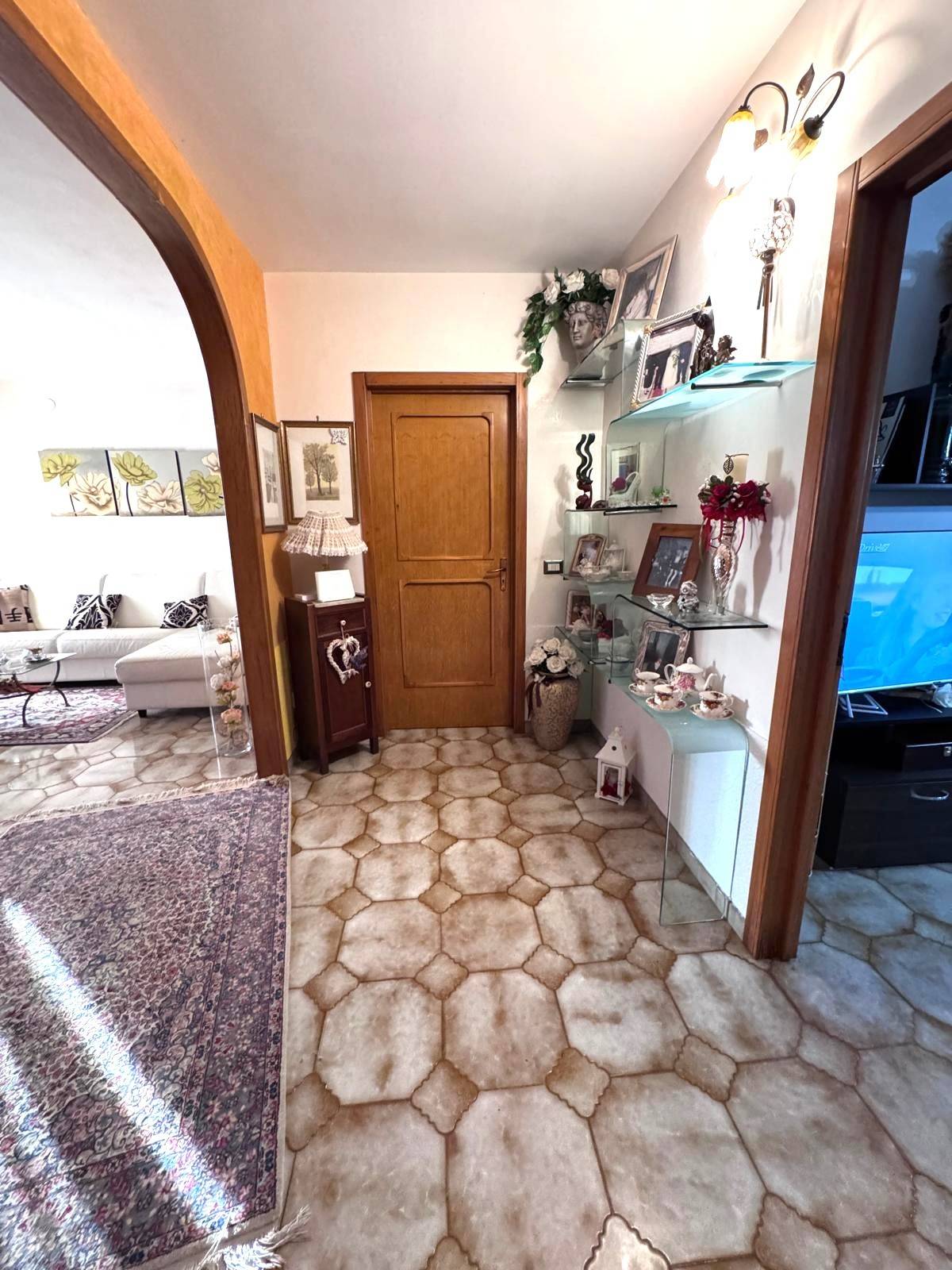 Appartamento in vendita a Galatina, Zona 167