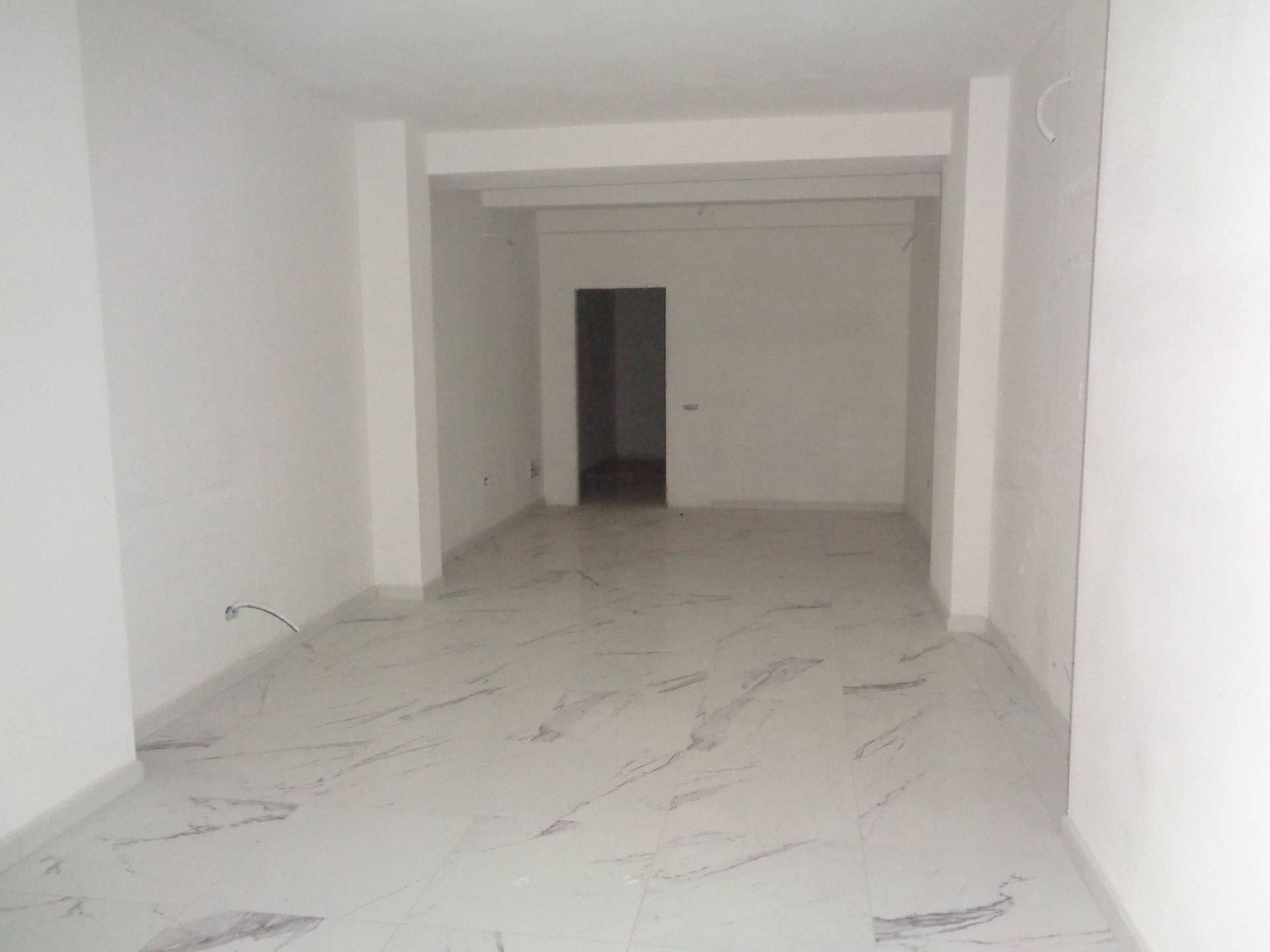 Attivit commerciale in affitto a Carbonia