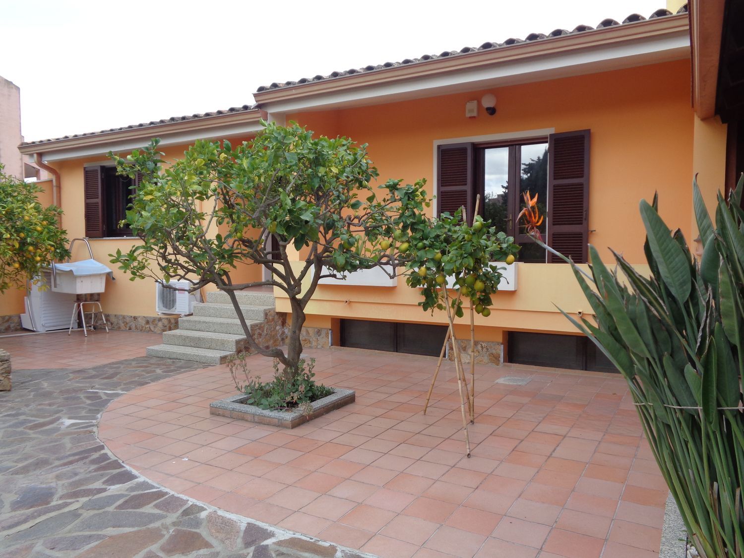 Villa in vendita a Carbonia