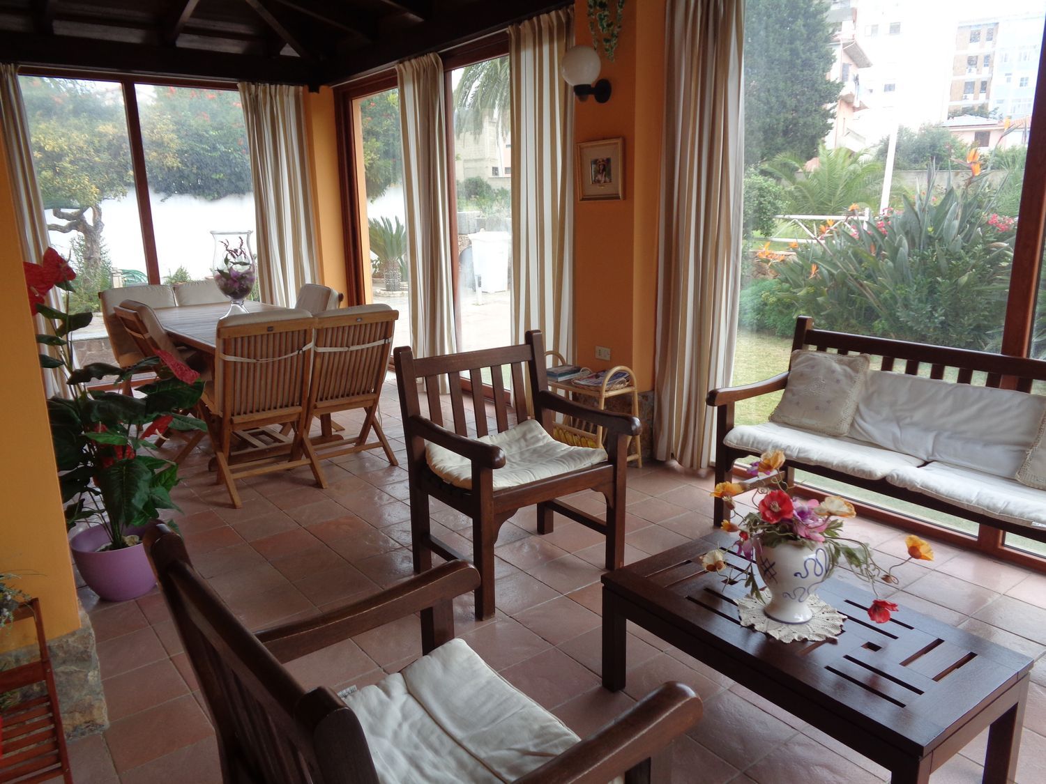 Villa in vendita a Carbonia