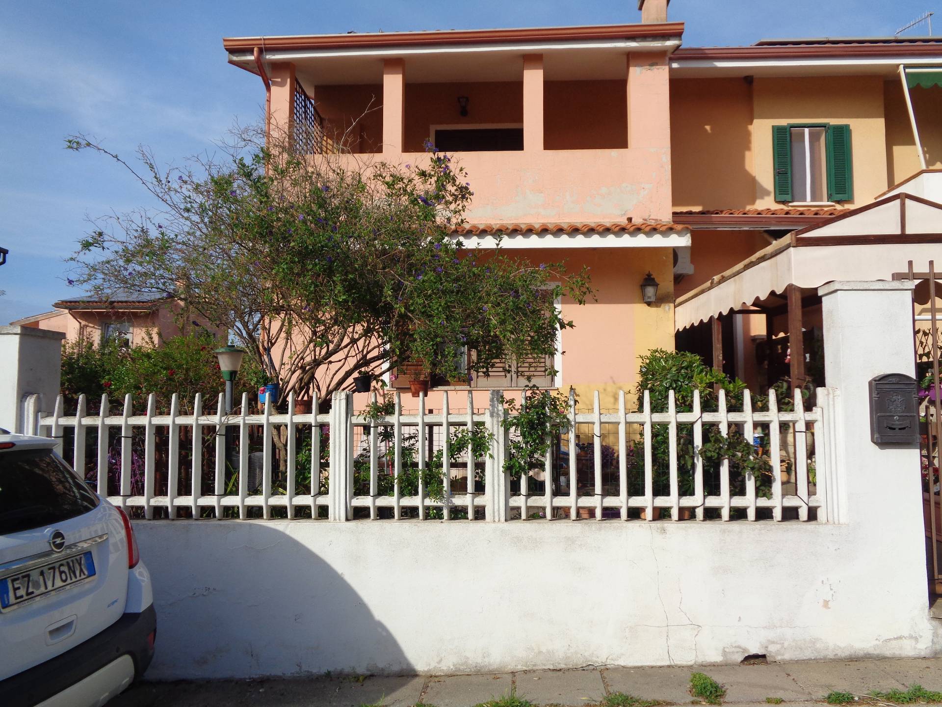 Villetta bifamiliare in vendita a Carbonia