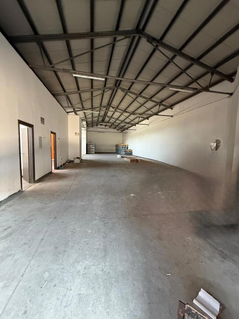 Capannone in affitto a Sant'Anastasia