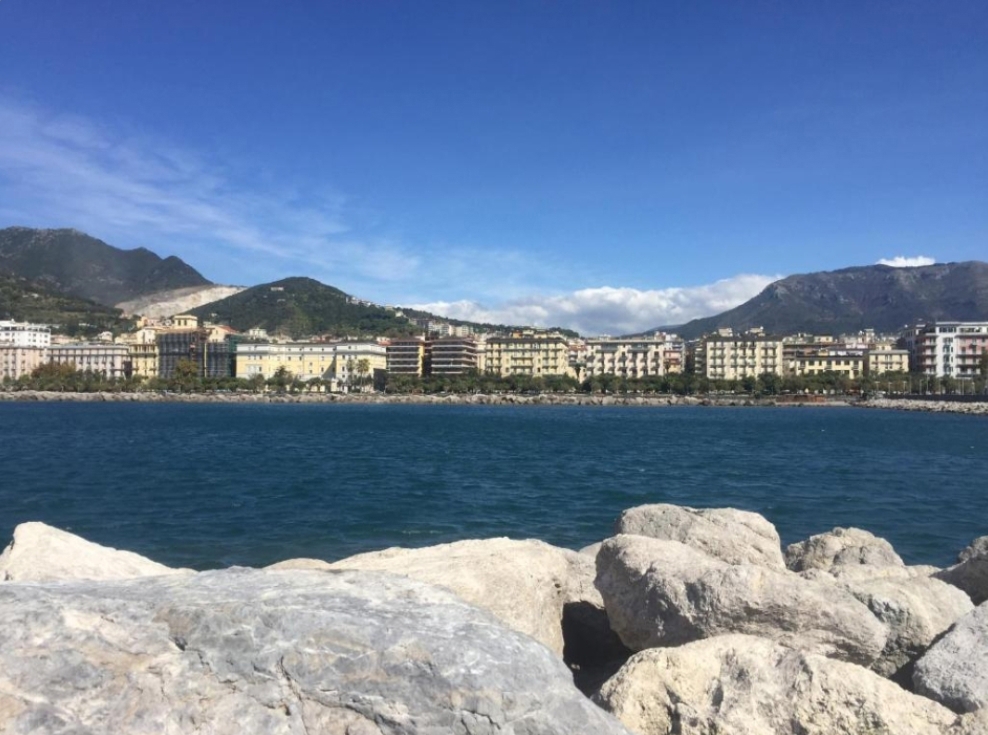 Appartamento in affitto a Camerota