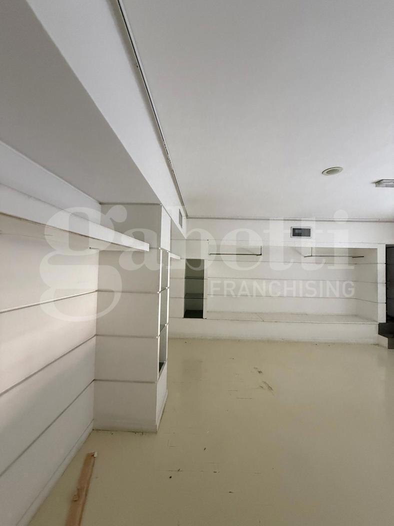 Attivit� commerciale in affitto/gestione a Sant'Anastasia