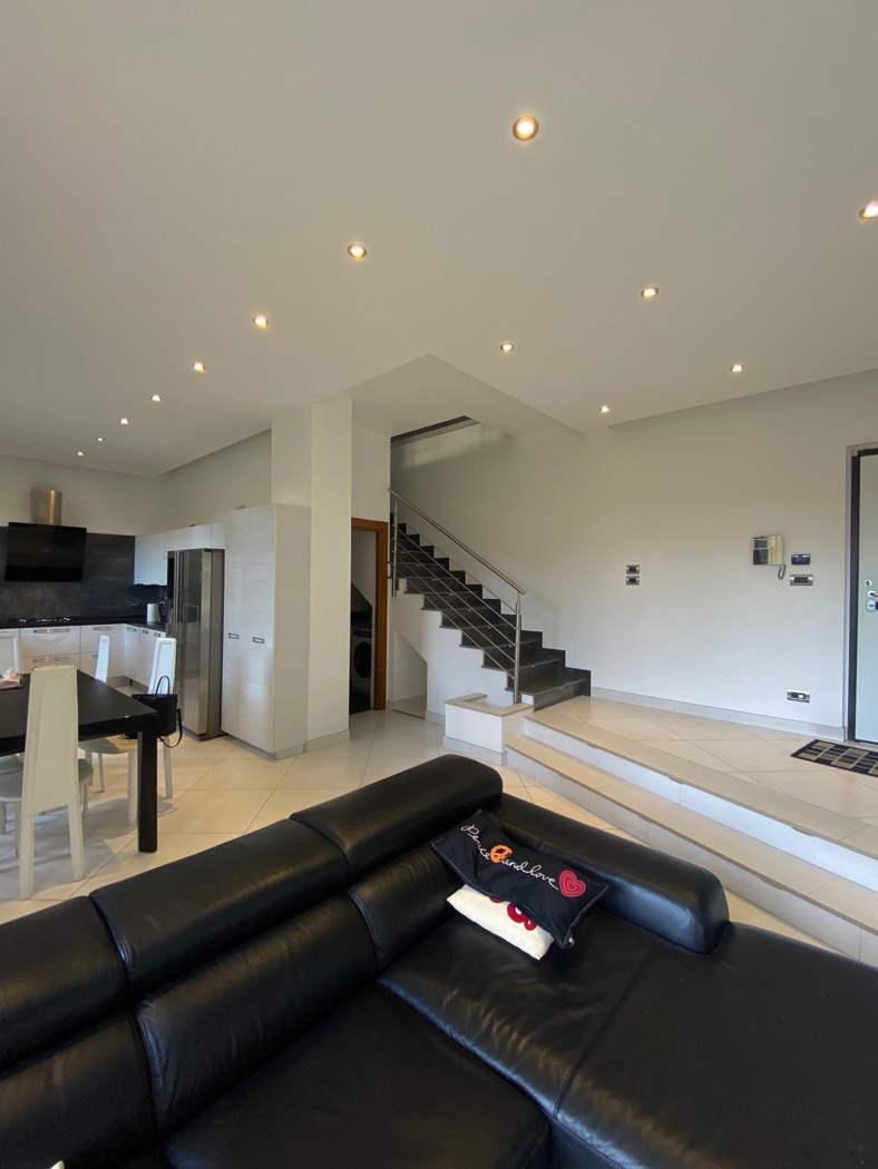 Villa arredata in affitto a Buttigliera Alta