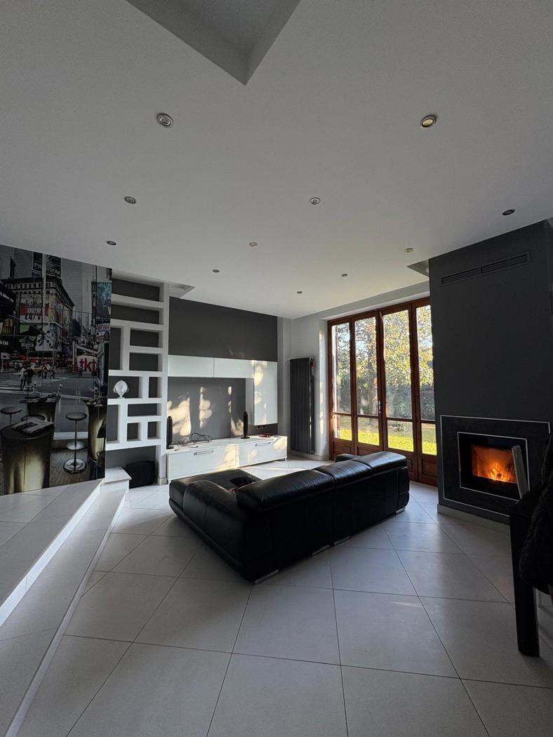 Villa arredata in affitto a Buttigliera Alta