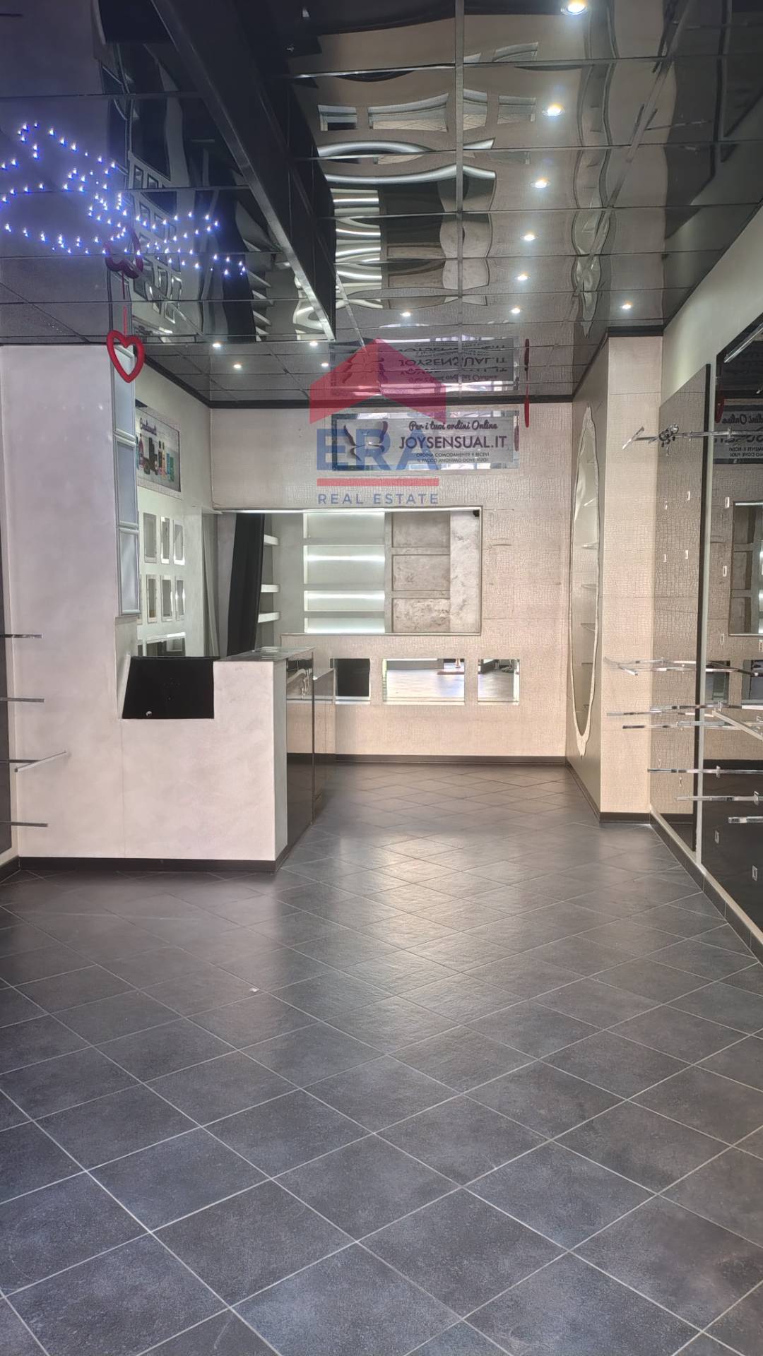 Locale Commerciale in affitto a Roma, Furio Camillo