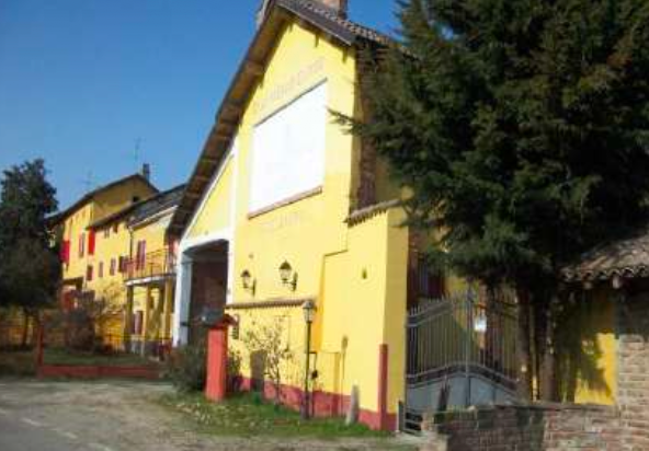 Attivit commerciale in vendita a Semiana