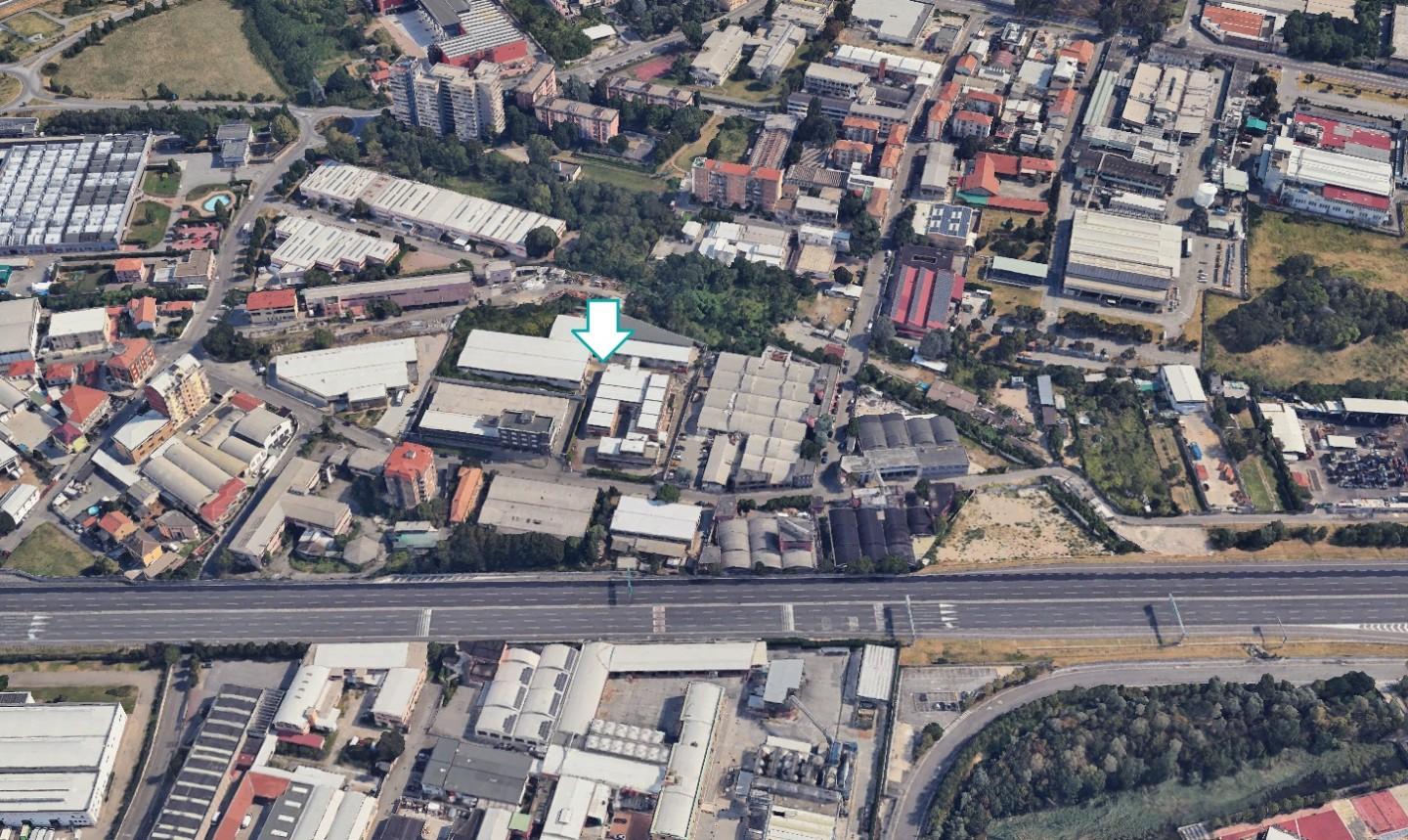 Capannone in vendita a Baranzate