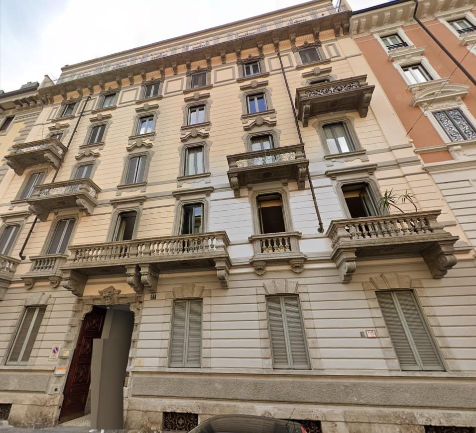 Laboratorio in vendita a Milano