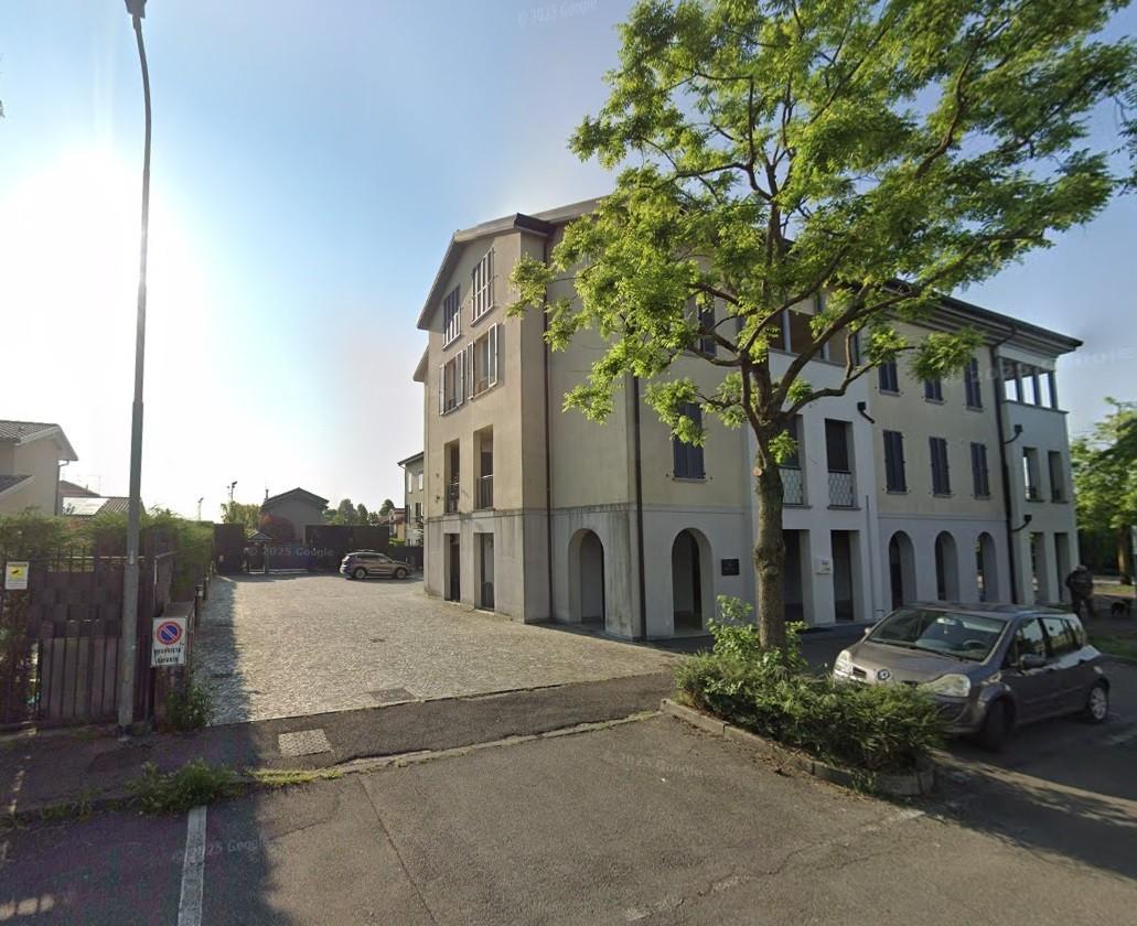 Box/Garage 13mq in vendita a Vaprio d'Adda