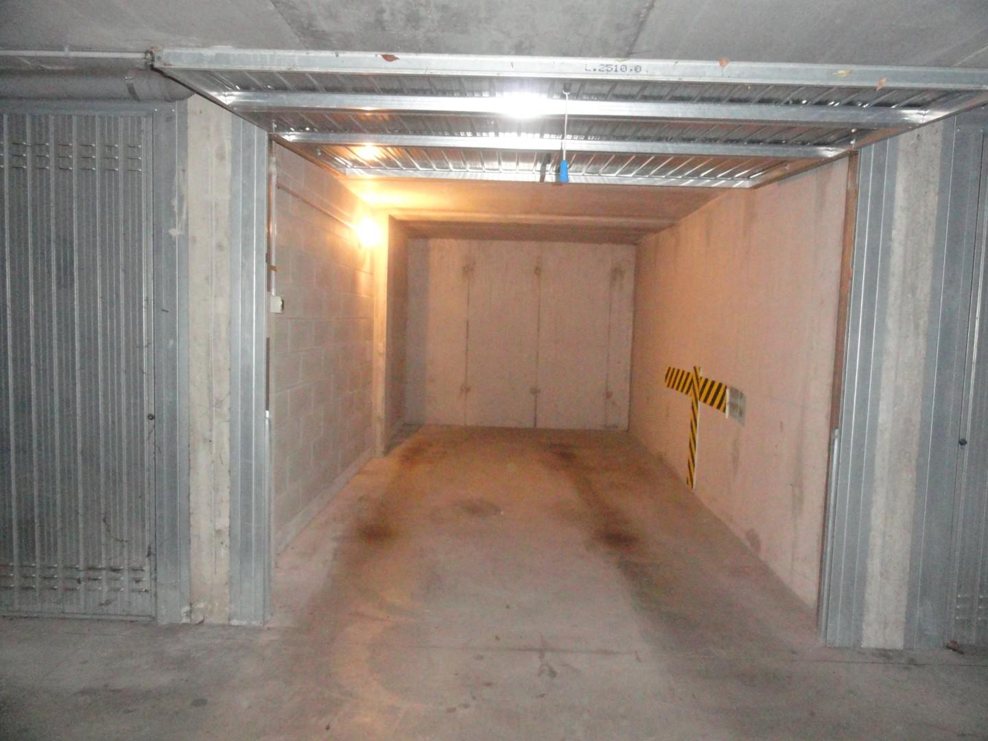 Box/Garage 16mq in vendita a Pozzo d'Adda