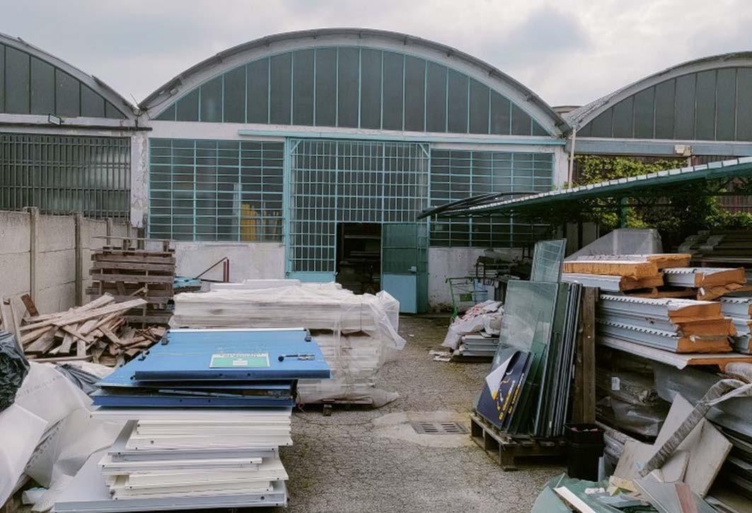 Laboratorio in vendita a Pieve Emanuele