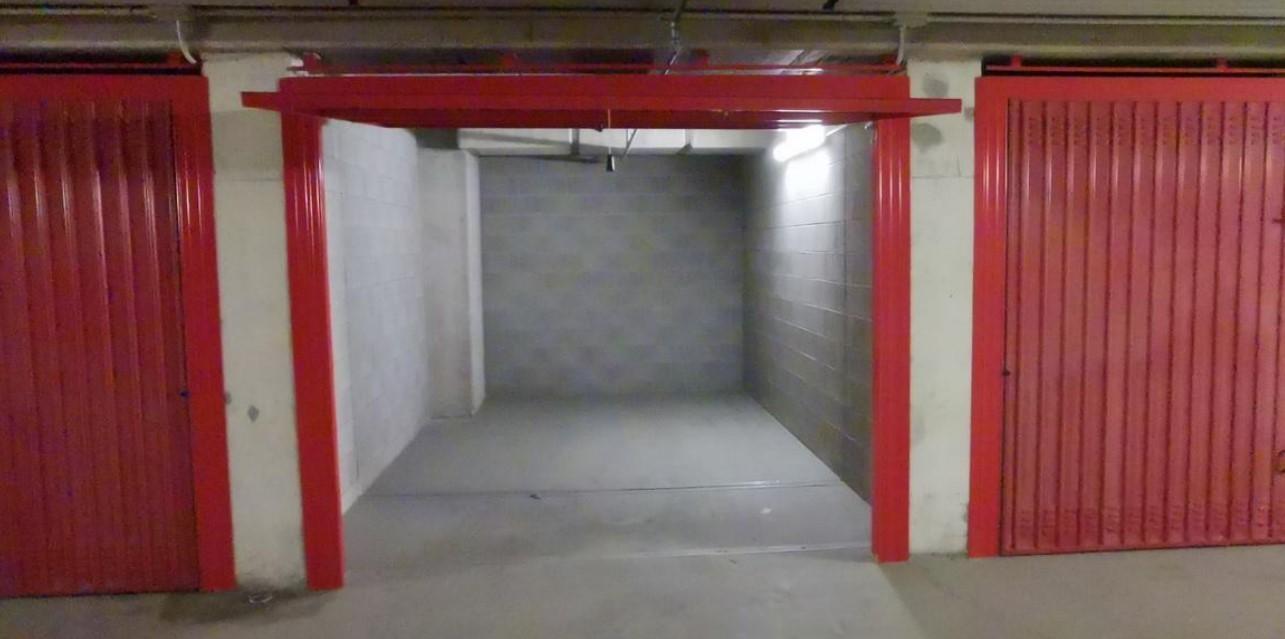 Box/Garage 38mq in vendita a Milano