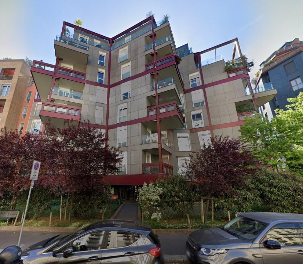 Box/Garage 8mq in vendita a Milano