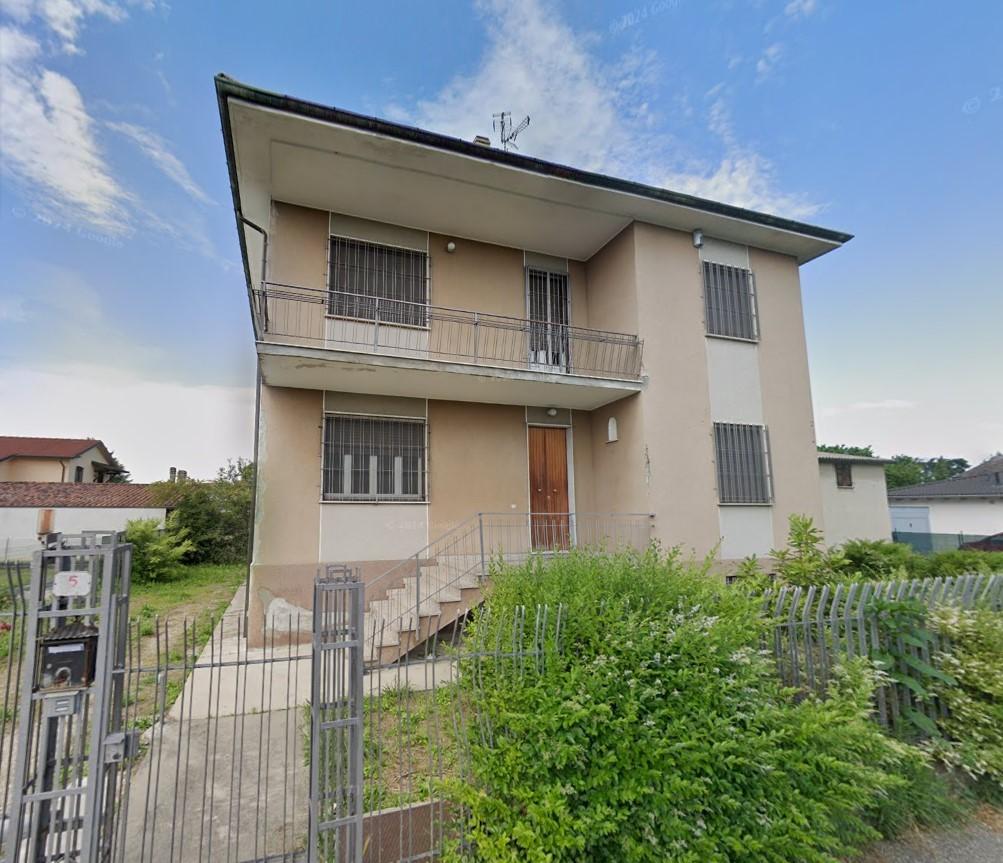 Appartamento in vendita a Lungavilla
