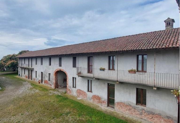 Capannone in vendita a Cassolnovo