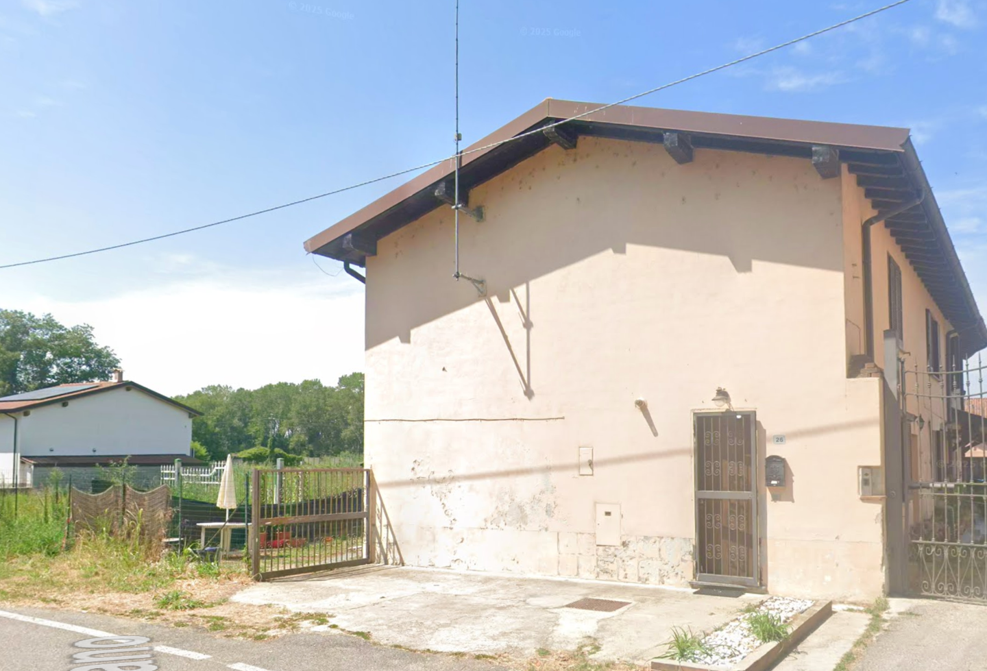 Appartamento con giardino a Giussago
