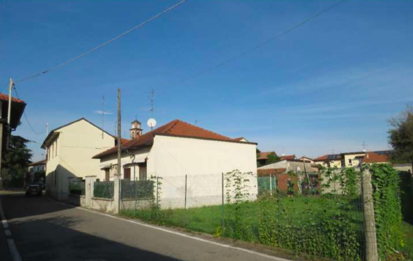 Box/Garage 95mq in vendita a Nerviano