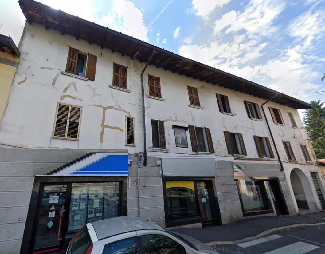 Negozio in vendita a Desio