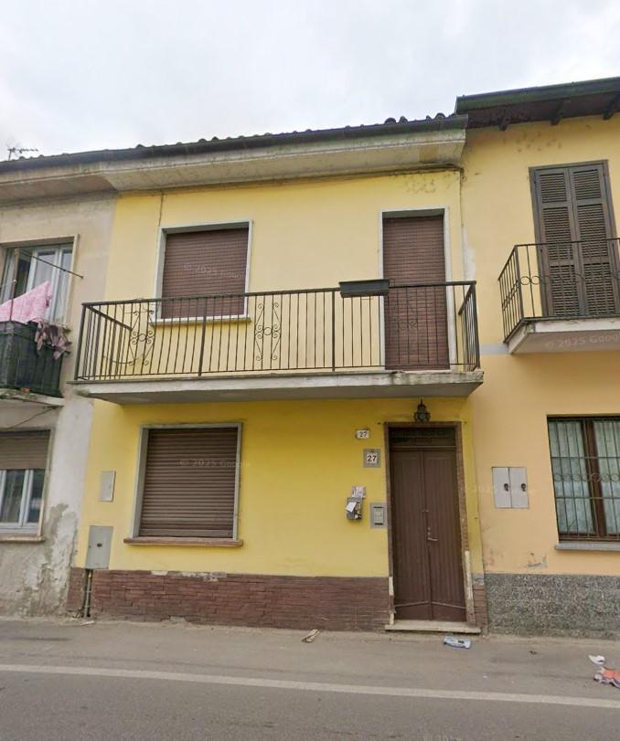 Quadrilocale da ristrutturare a Gambol