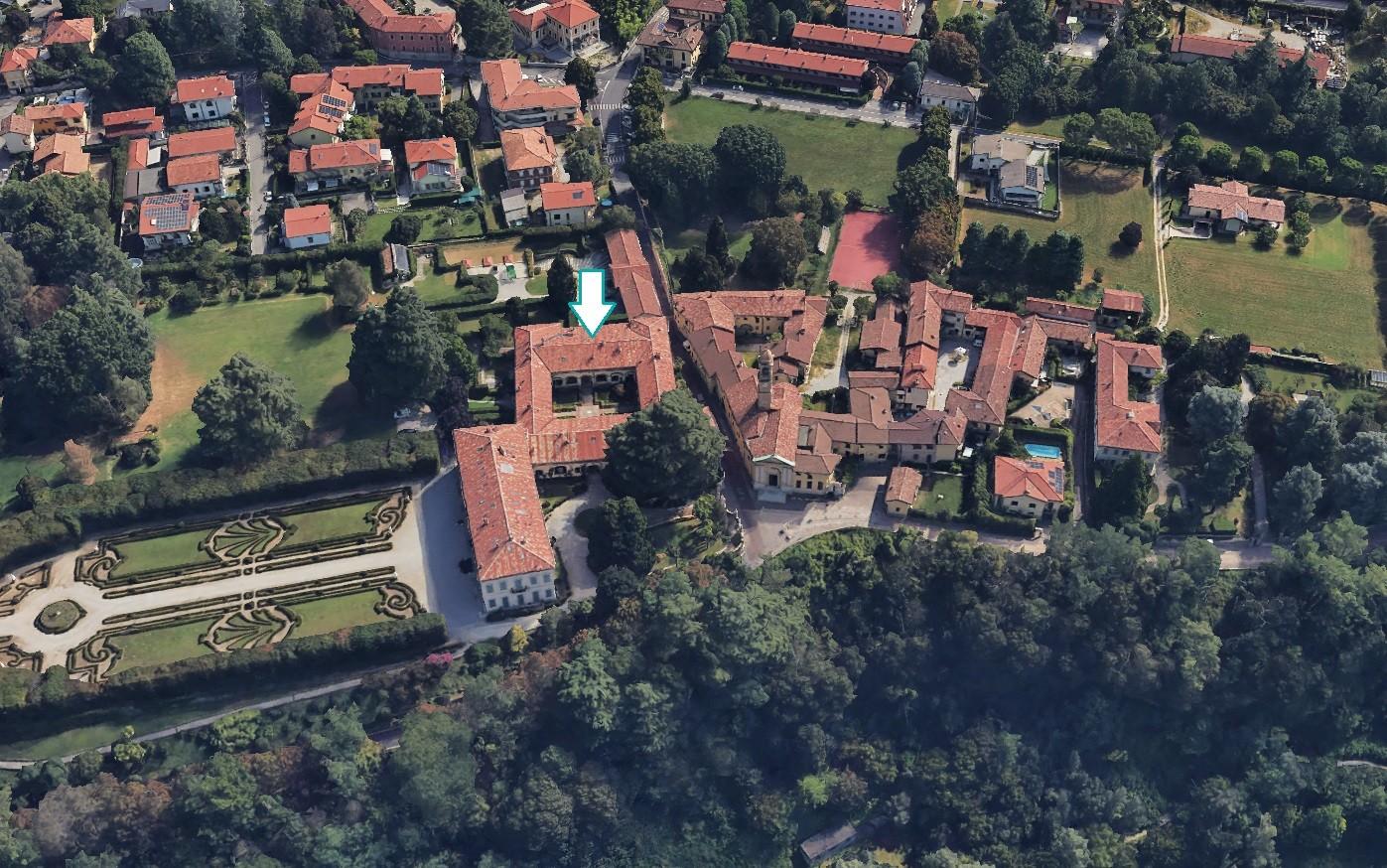 Villa in vendita a Carate Brianza