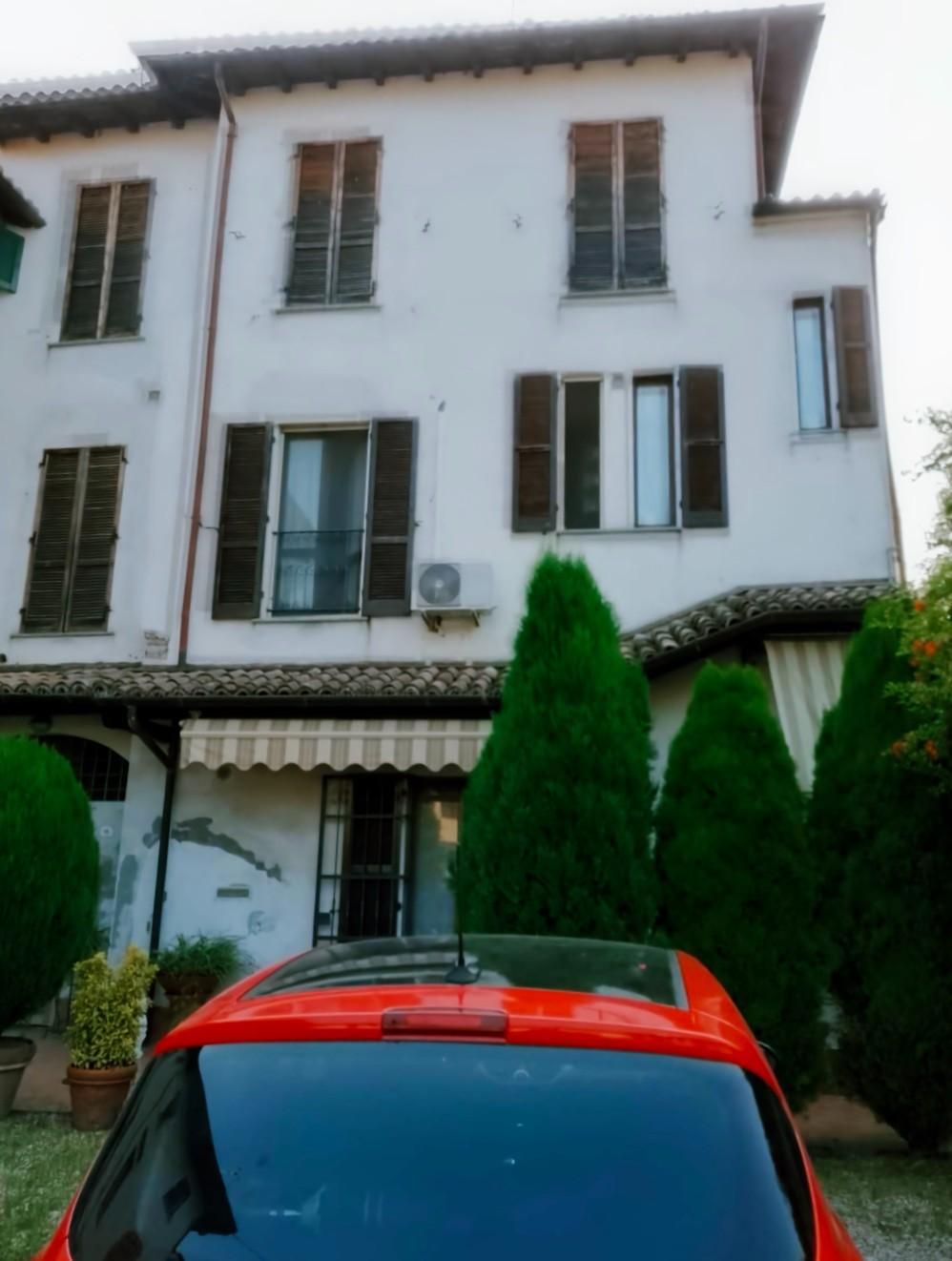 Appartamento in vendita a Bressana Bottarone