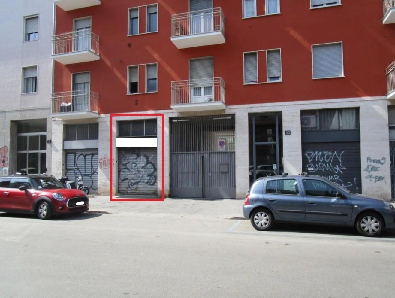 Negozio in vendita a Milano