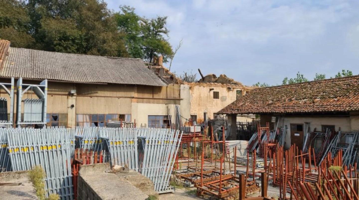 Casa vacanza Bilocale in vendita a Torre d'Isola