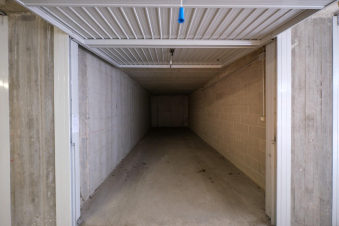 Box/Garage 22mq in vendita a Liscate