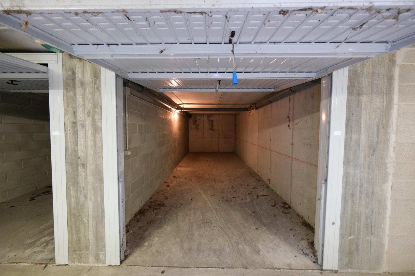 Box/Garage 22mq in vendita a Liscate