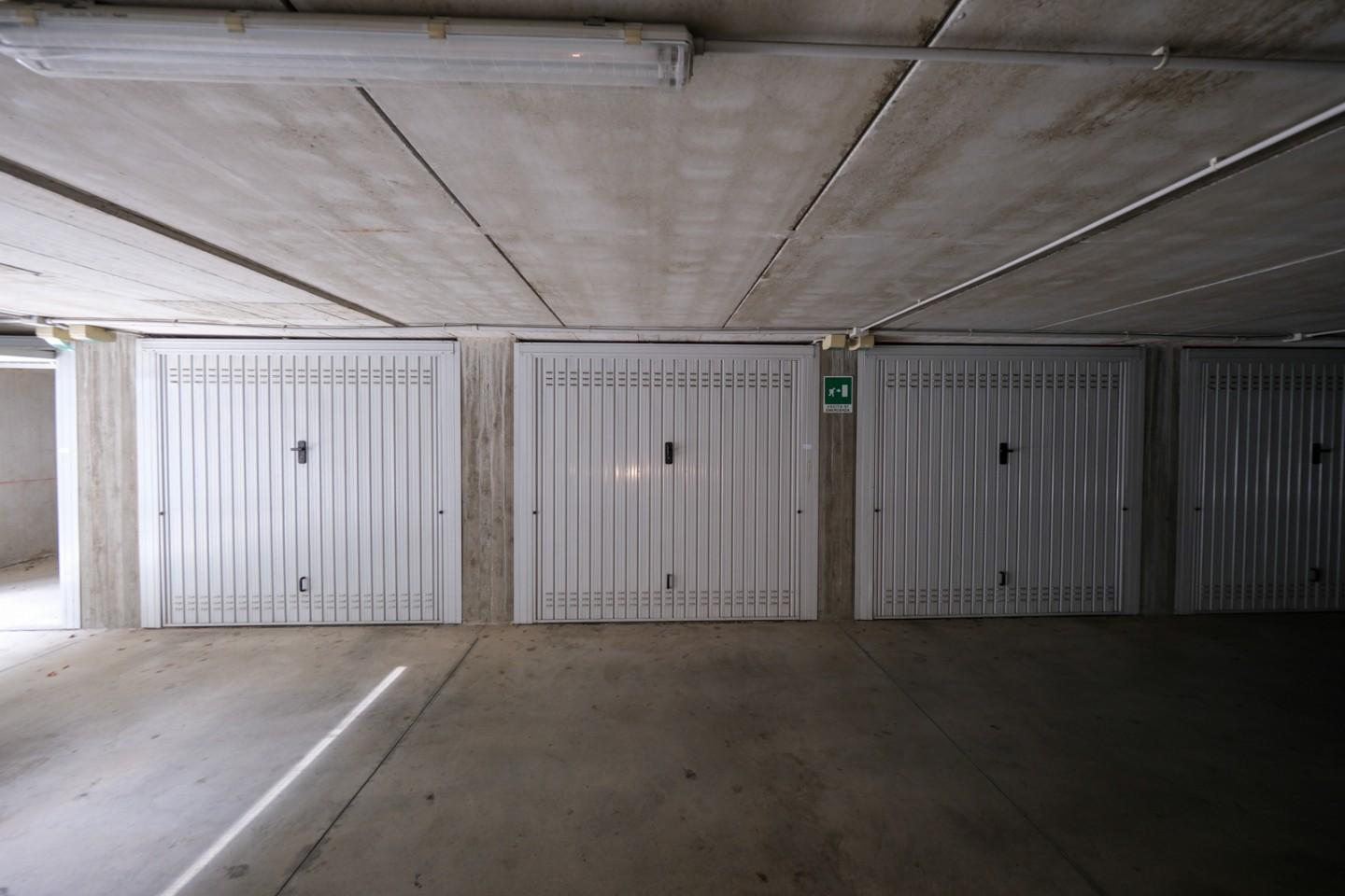 Box/Garage 22mq in vendita a Liscate