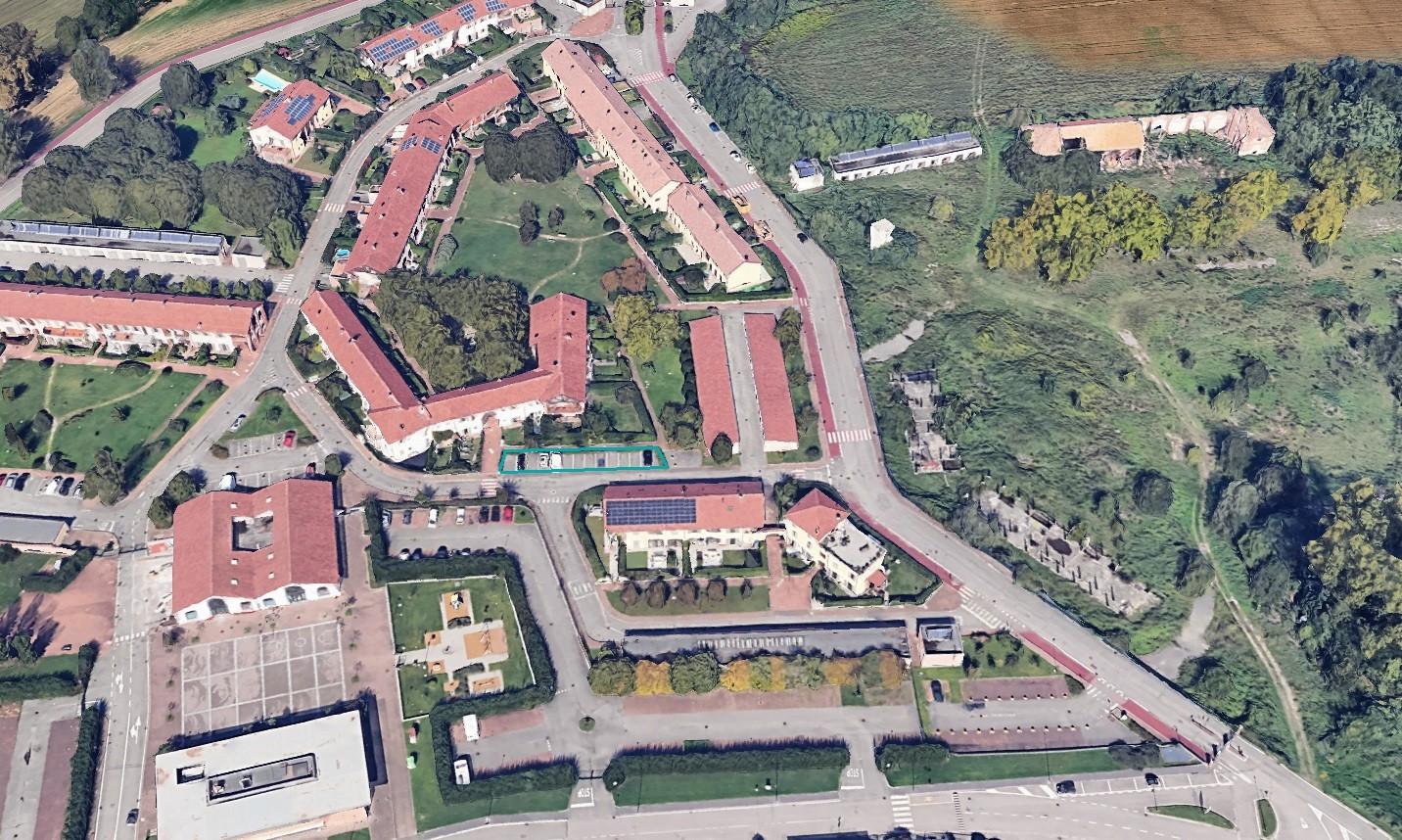 Box/Garage 13mq in vendita a Lacchiarella