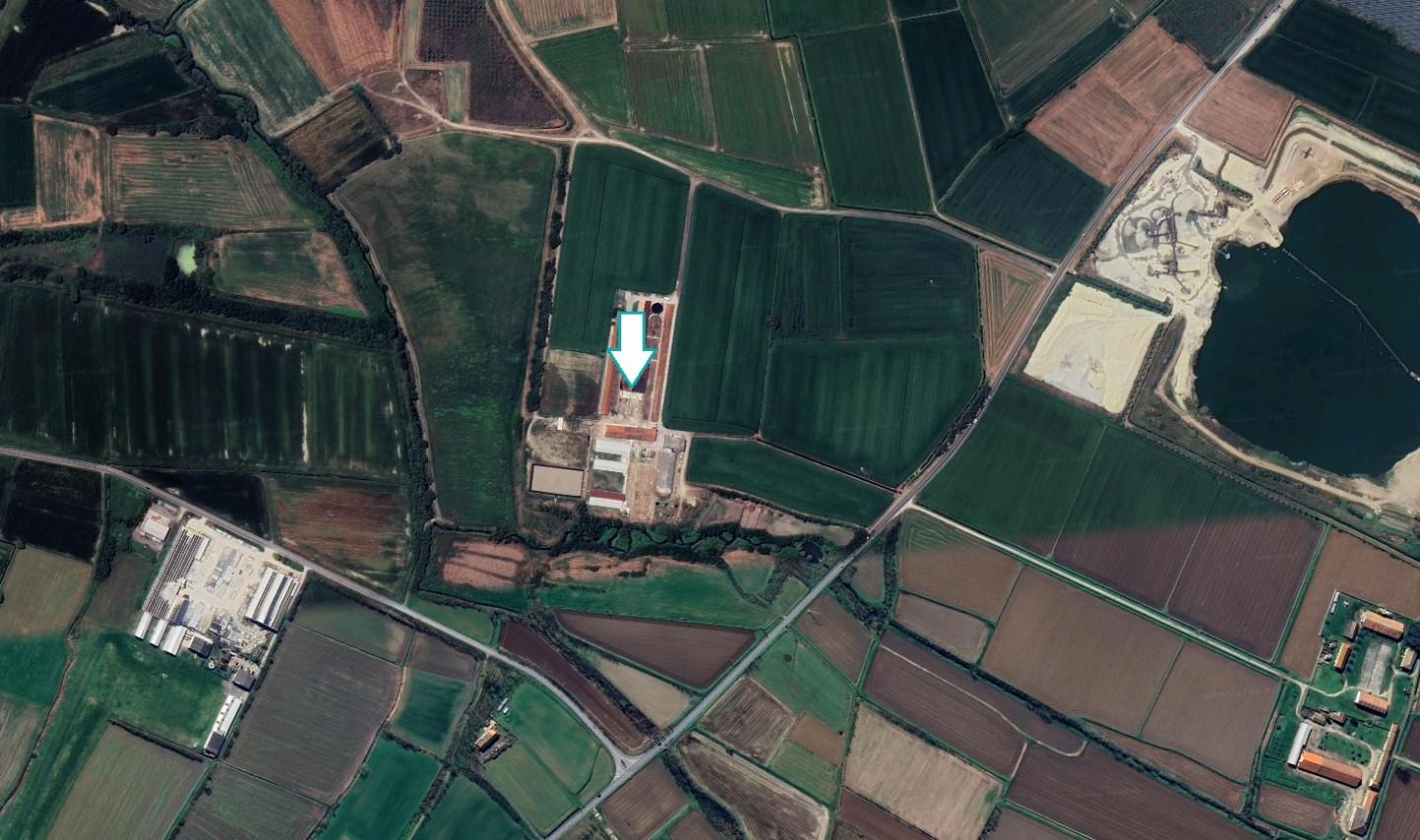 Capannone in vendita a Pieve del Cairo