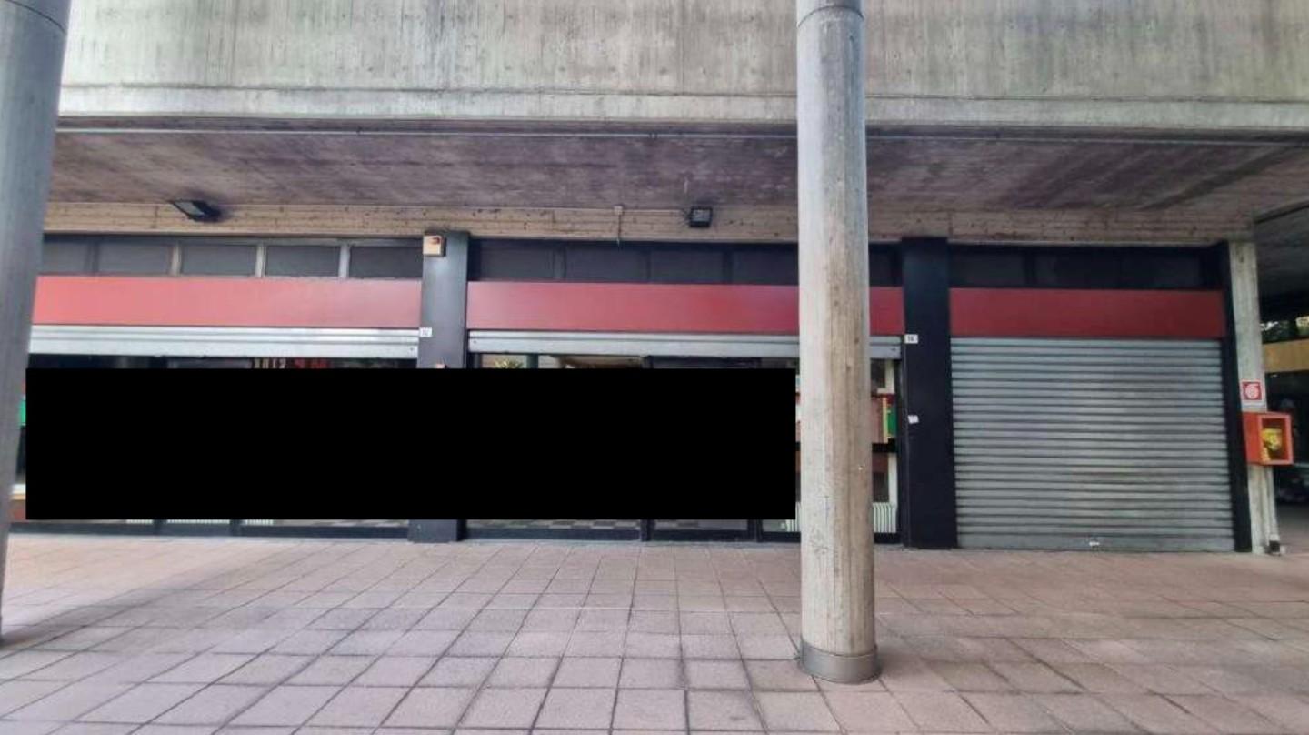 Negozio in vendita a Legnano