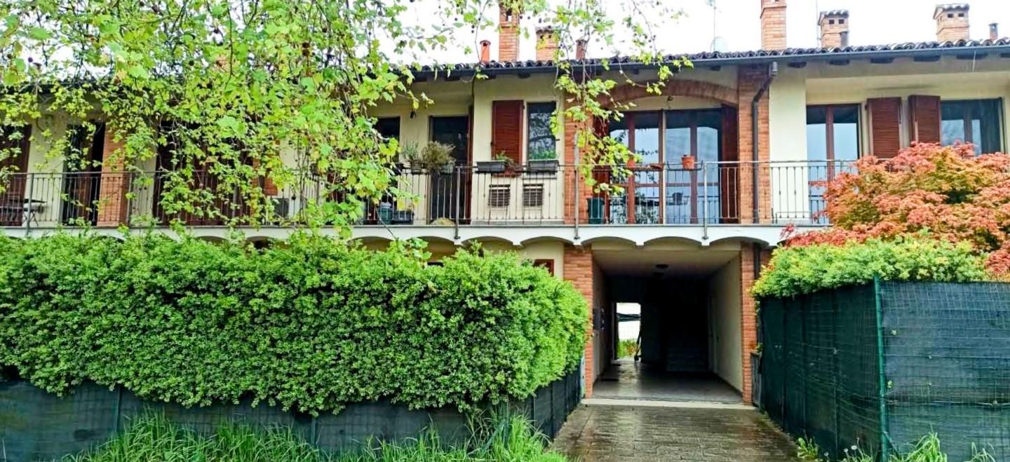 Ufficio in vendita a Torre d'Isola