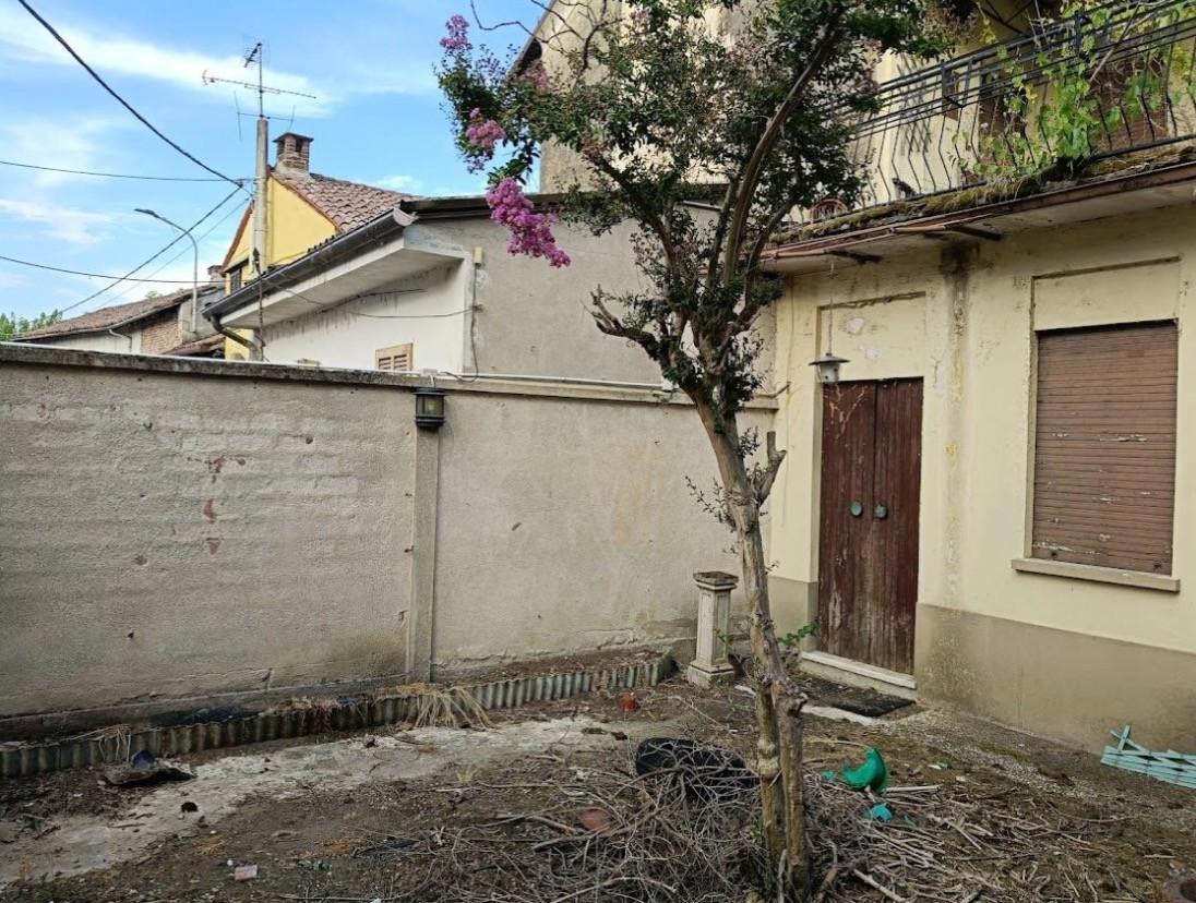 Appartamento in vendita a Rosasco