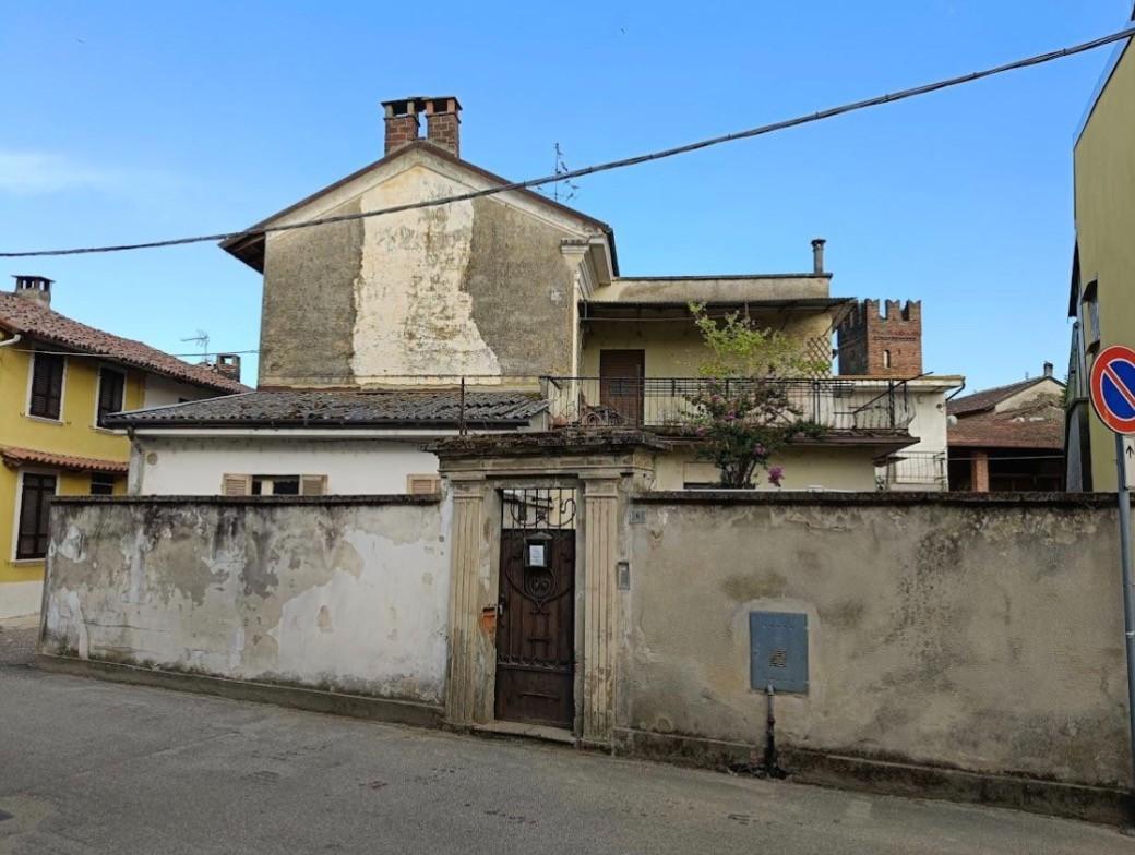 Appartamento in vendita a Rosasco