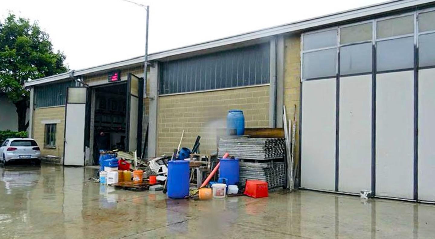 Capannone in vendita a Canneto Pavese