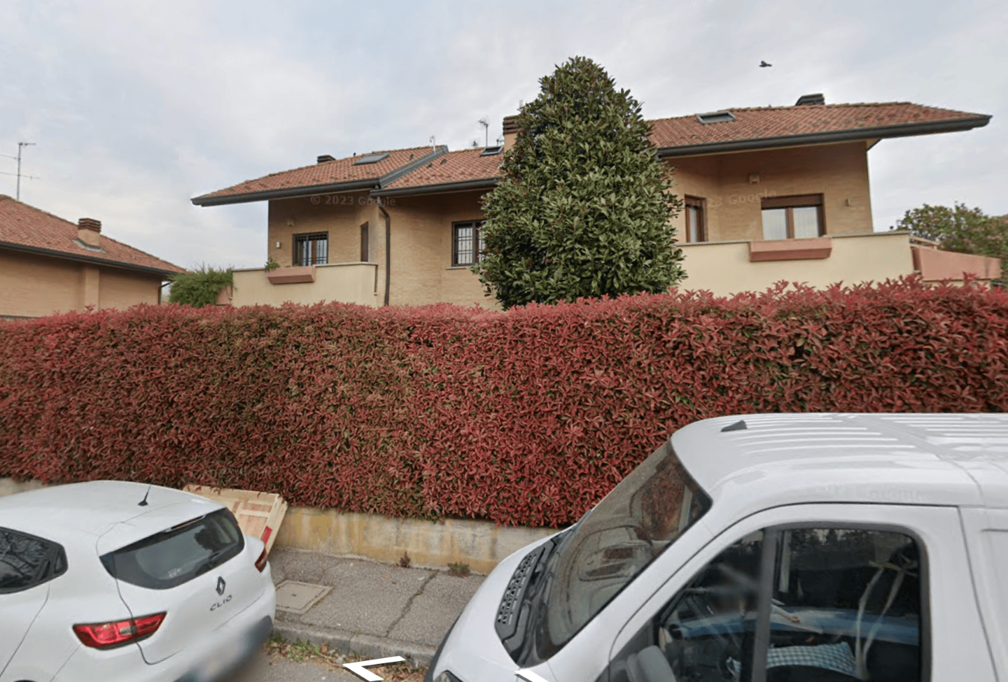 Villa Bifamiliare con giardino a Paderno Dugnano