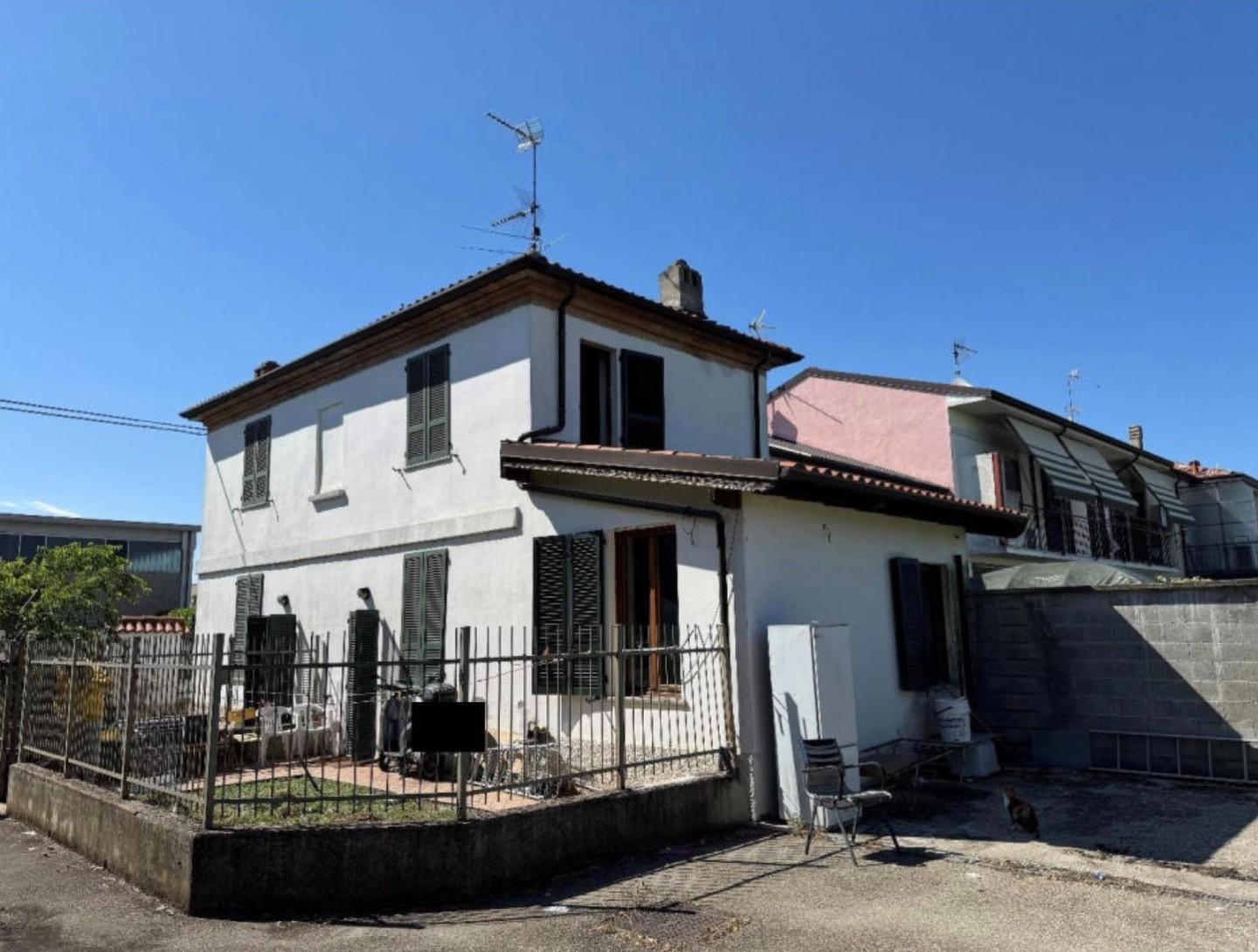 Appartamento con giardino a Voghera