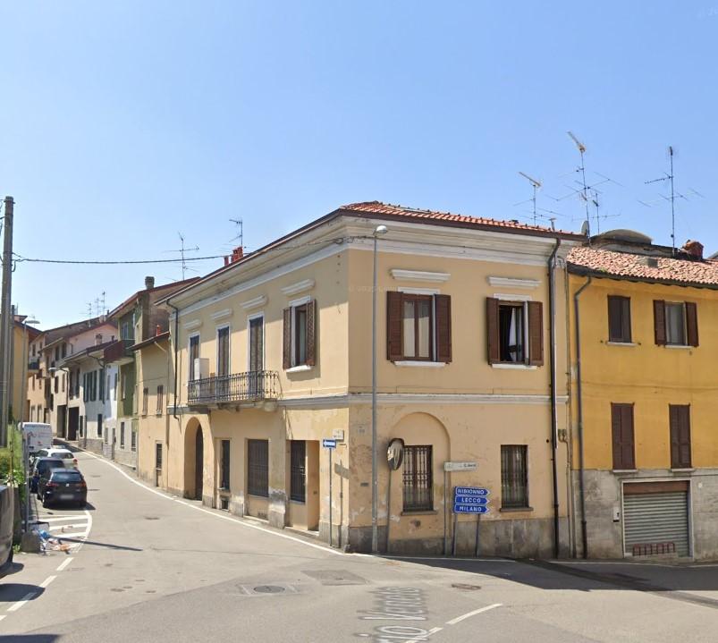 Trilocale in vendita a Veduggio con Colzano