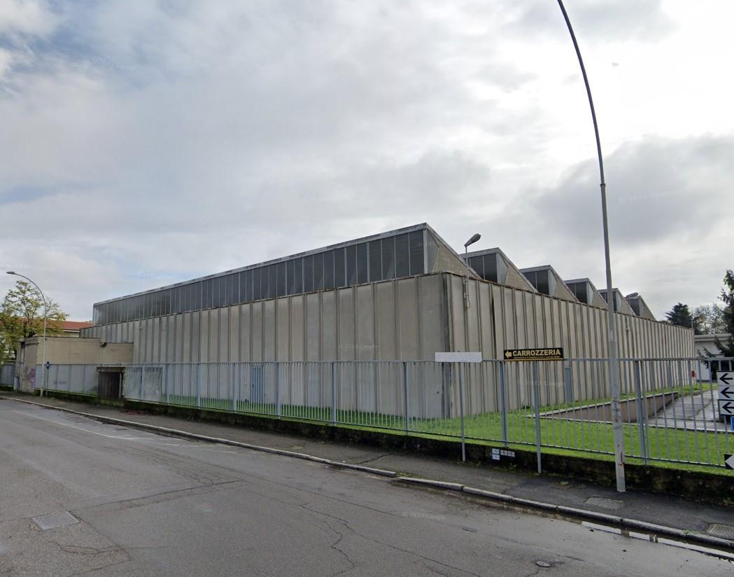Capannone in vendita a Lacchiarella
