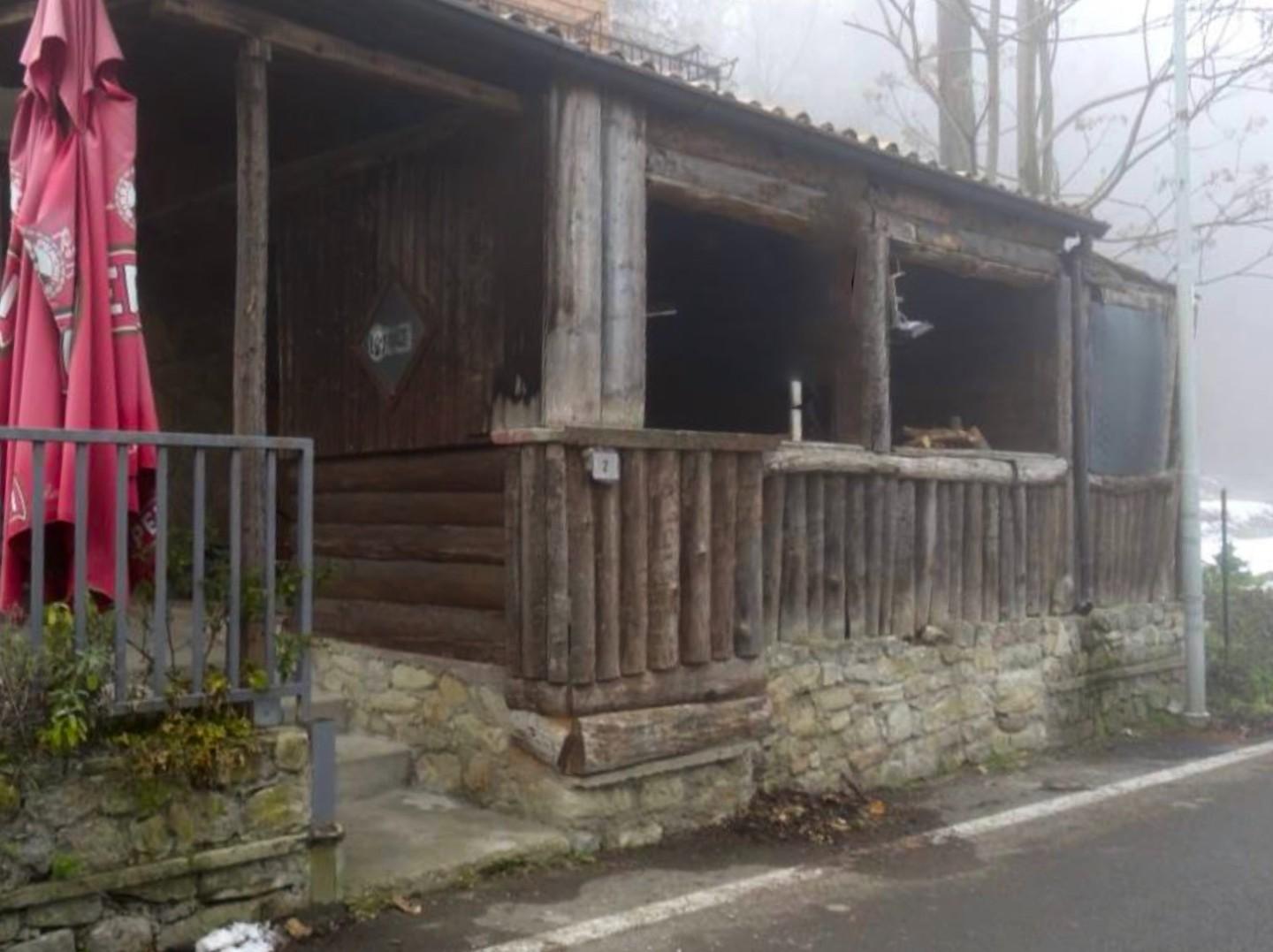 Locale commerciale in vendita a Fortunago