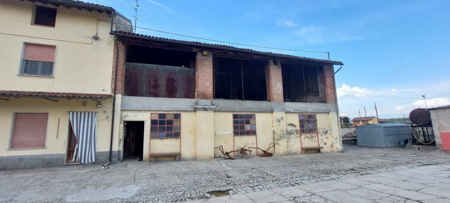 Casa vacanza 3 Locali in vendita a Monticelli Pavese