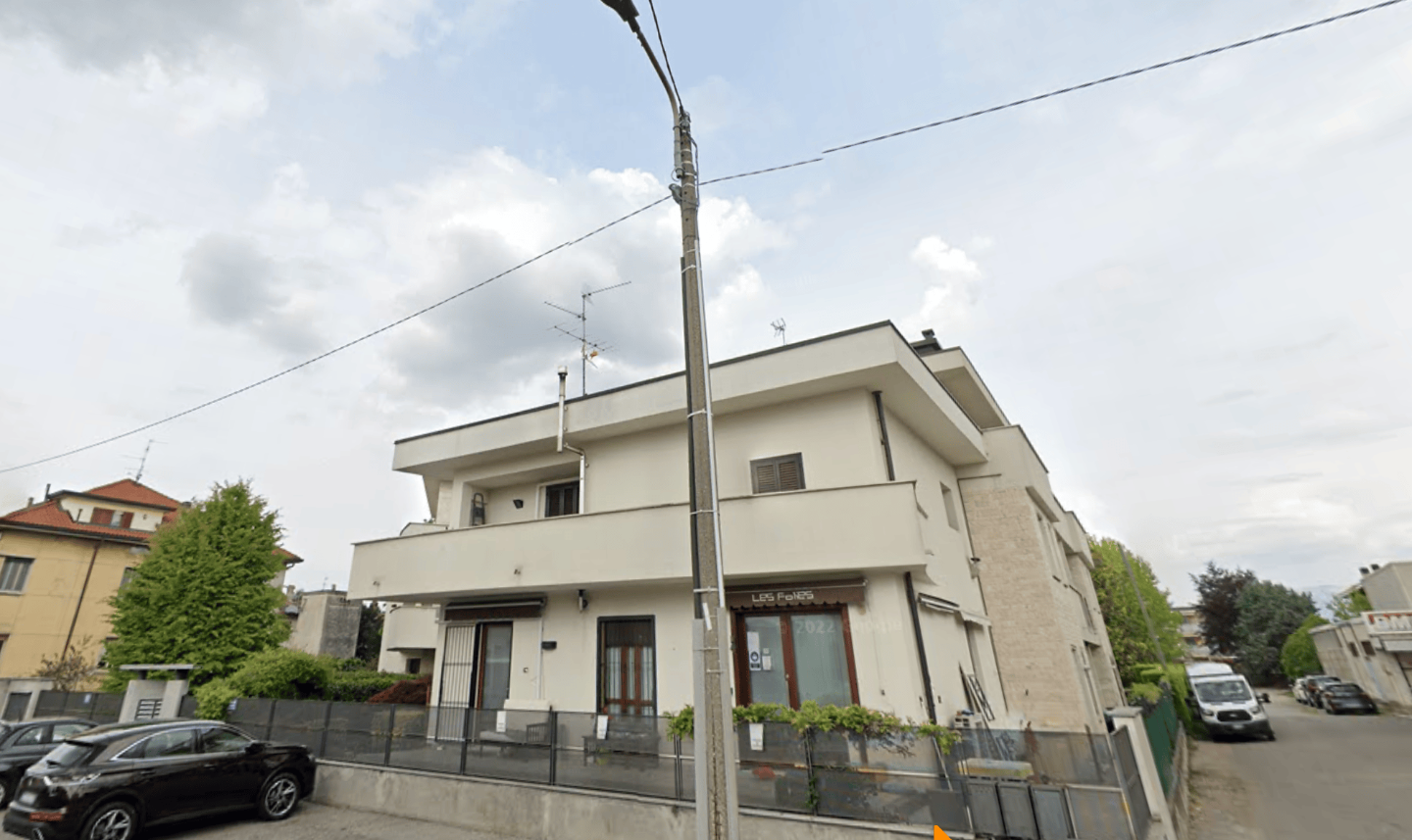 Box/Garage 30mq in vendita a Giussano