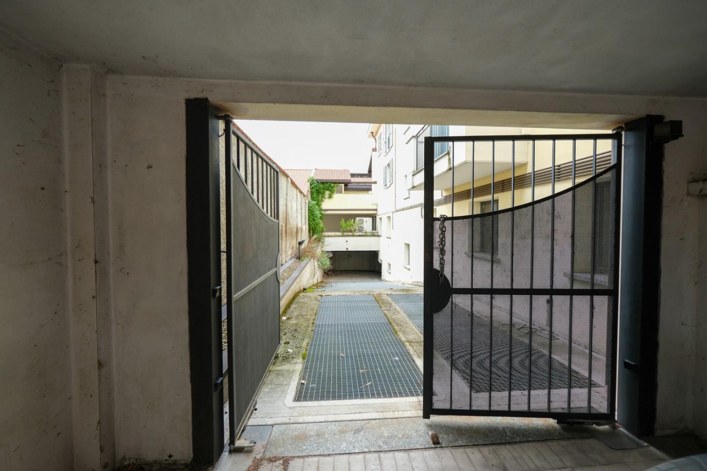 Box/Garage 49mq in vendita a Arluno