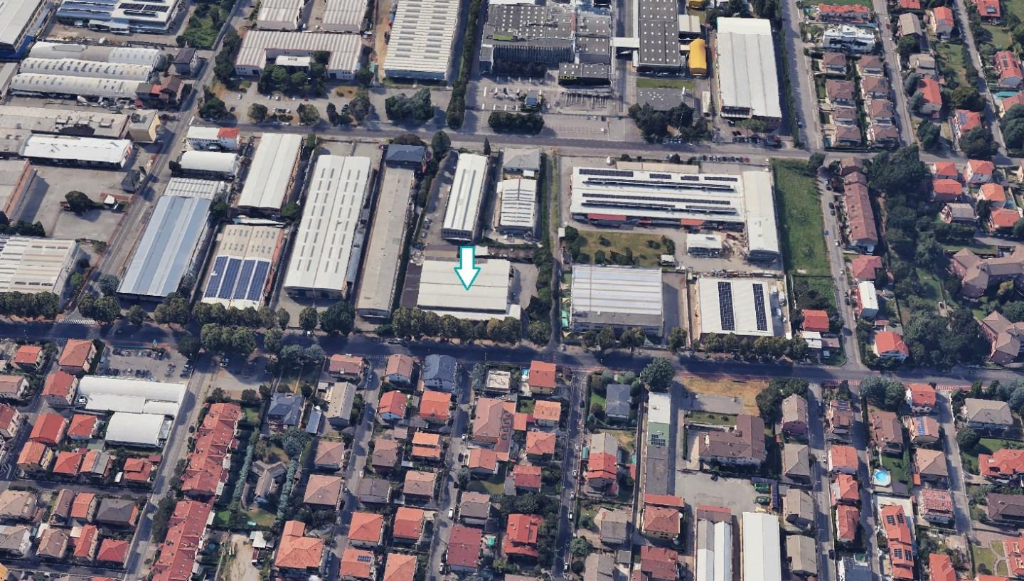 Capannone in vendita a Senago